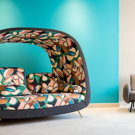 Simon Hotel Фор дьо Франс Екстериор снимка