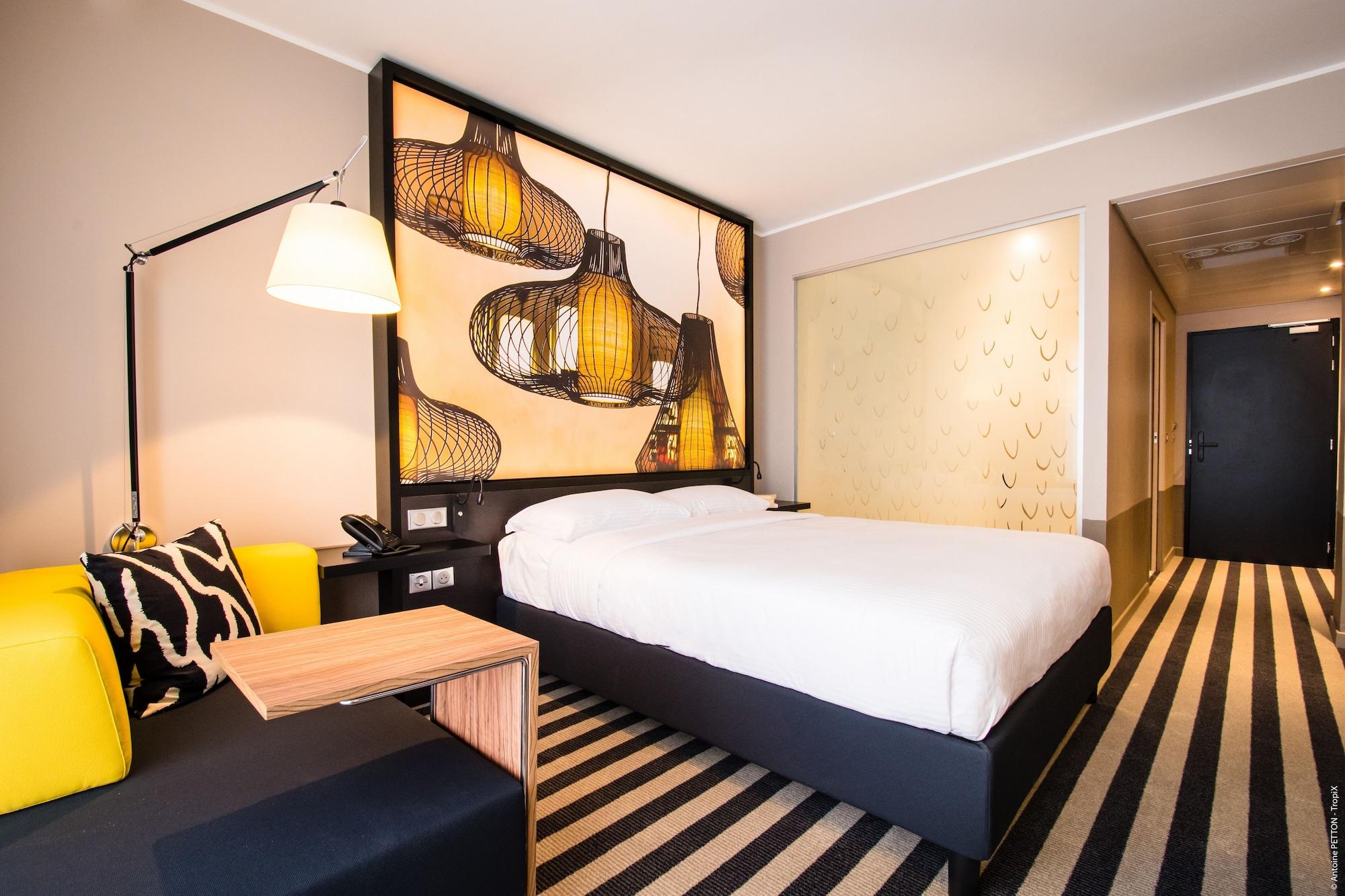 Simon Hotel Фор дьо Франс Екстериор снимка