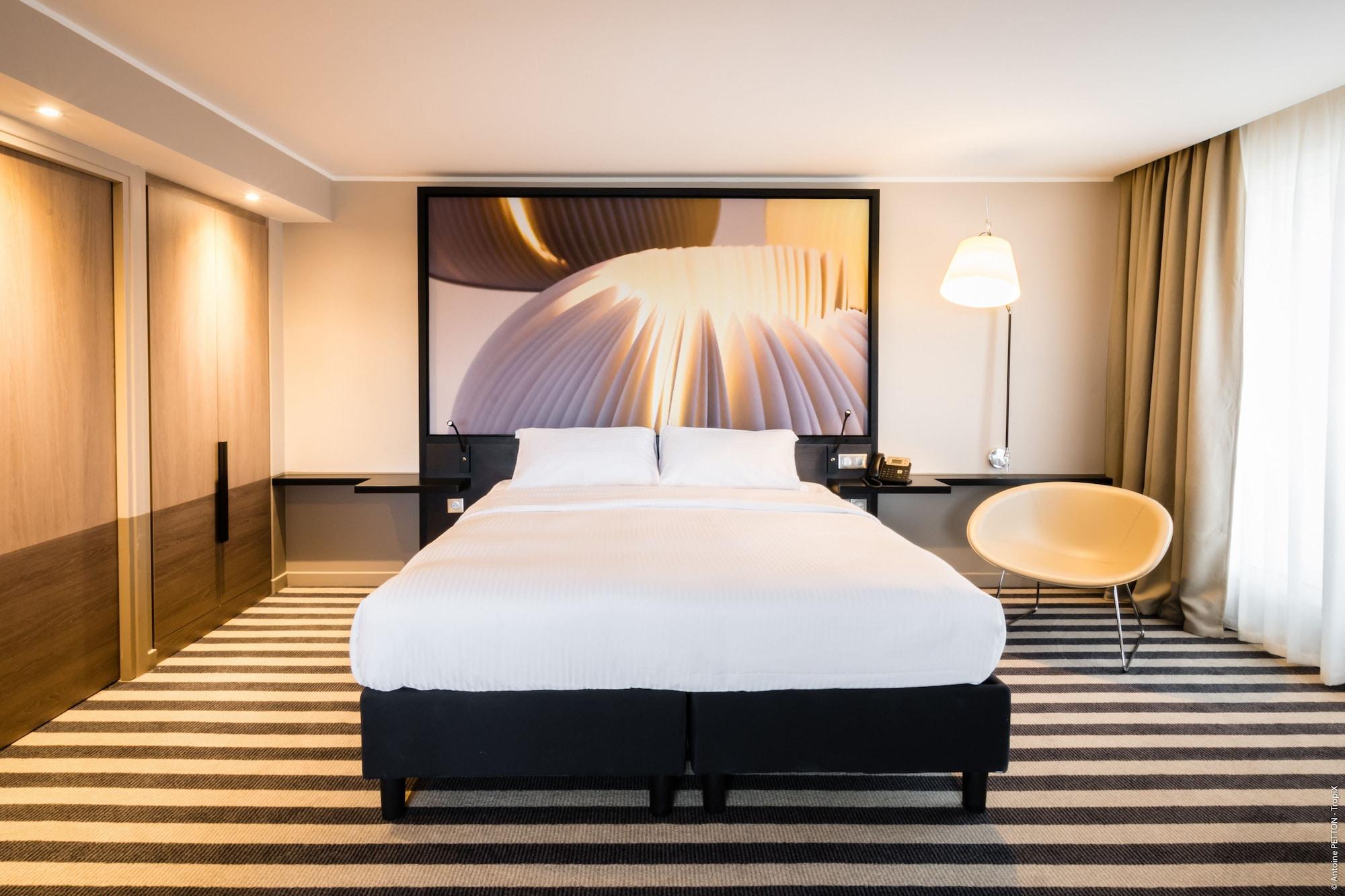 Simon Hotel Фор дьо Франс Екстериор снимка