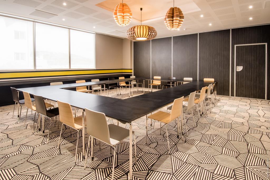 Simon Hotel Фор дьо Франс Екстериор снимка